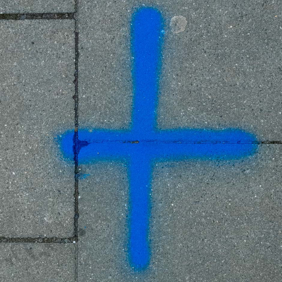 blaues kreuz | 2011